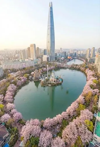 석촌고분역 도보4분,강남에서 20분거리, 4인숙소 가족여행,잠실 롯데월드, 석촌호수,성수20분, Сеул
